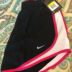 Mike Women’s Shorts